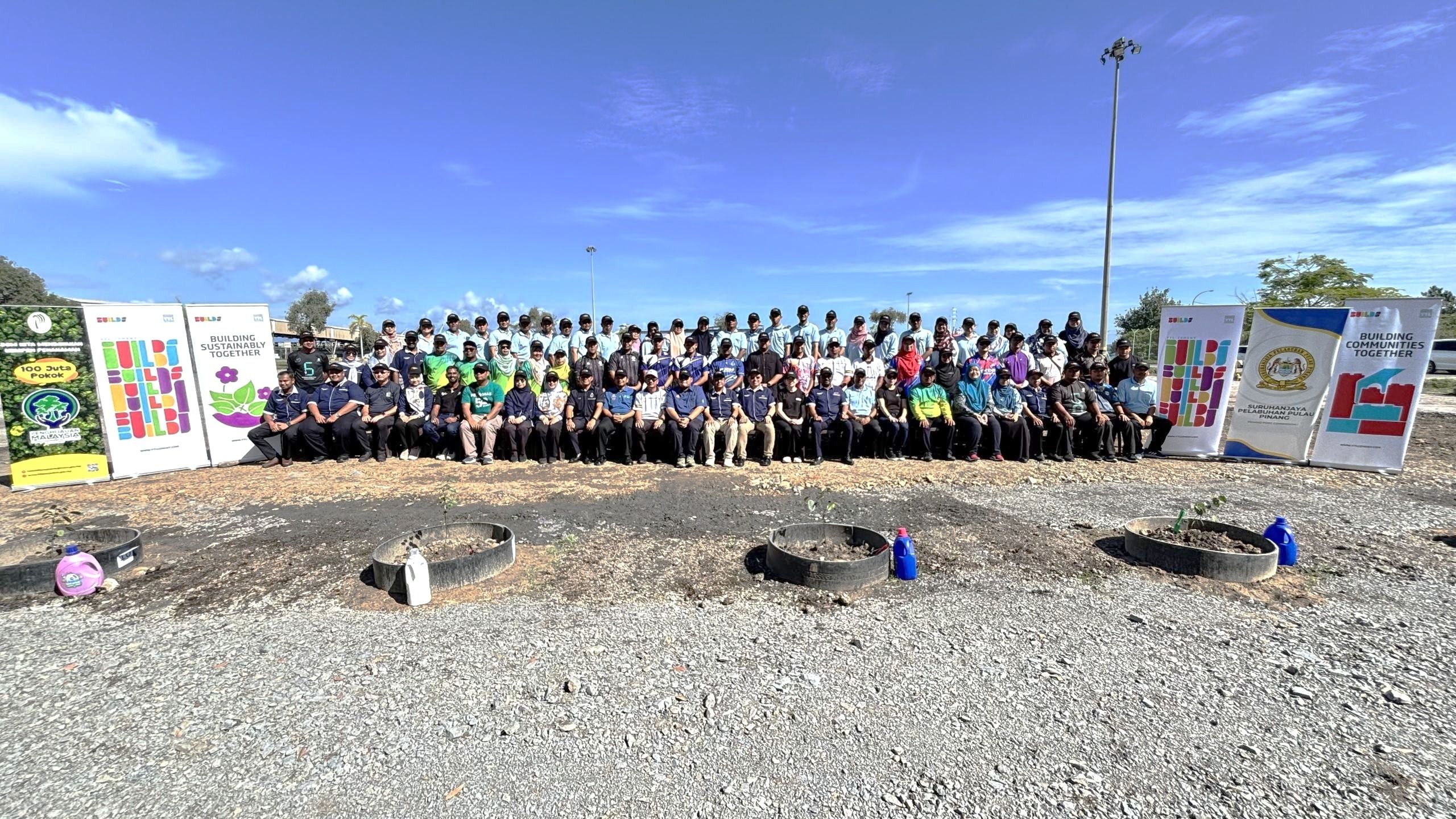Group photo.jpg